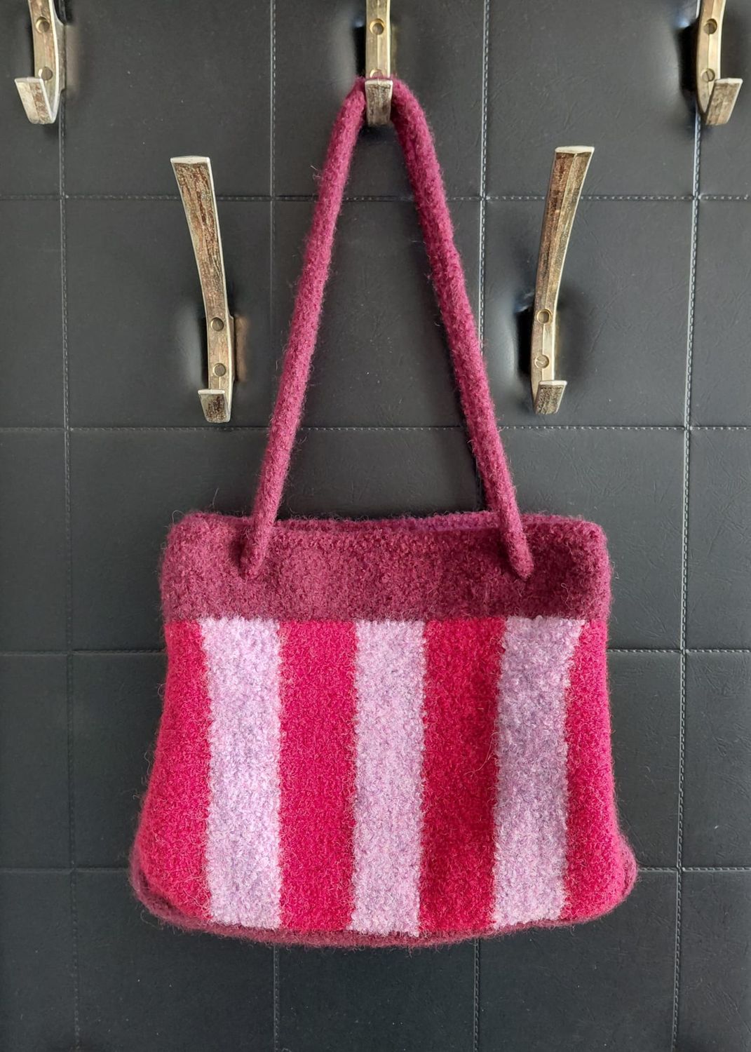 Vilten handtas (klein)