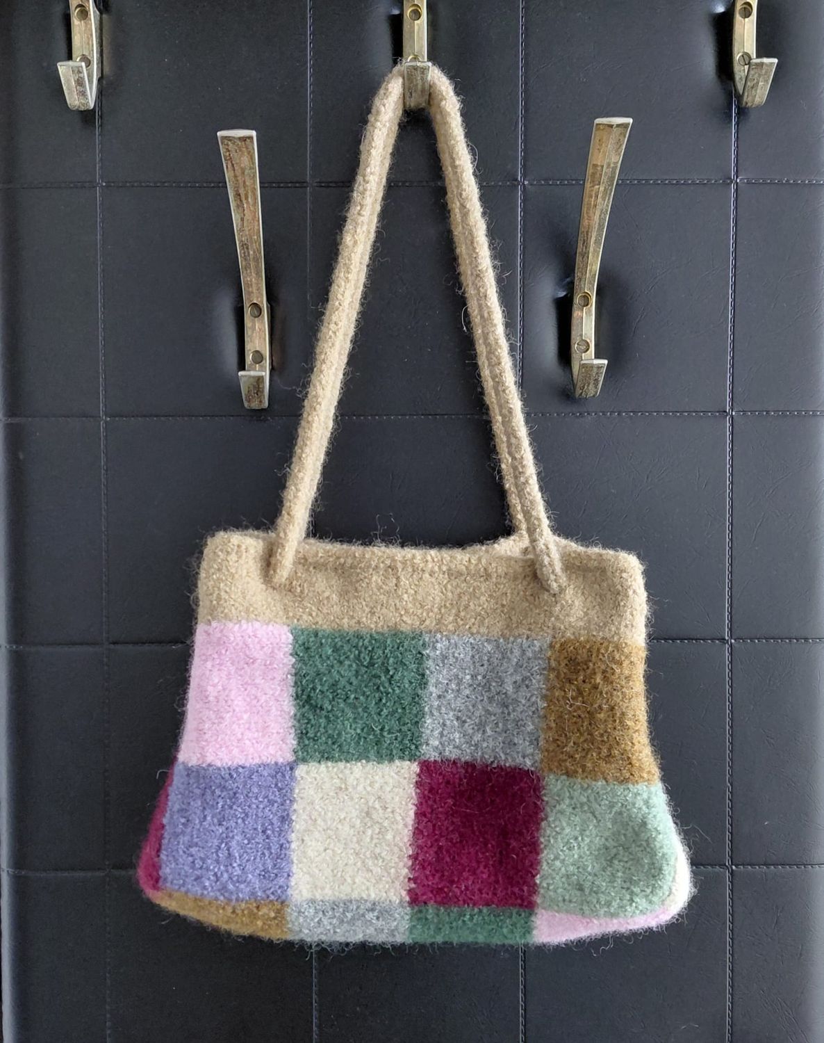 Vilten handtas (klein)