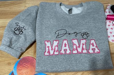 Dog MAMA Sweatshirt, with Name