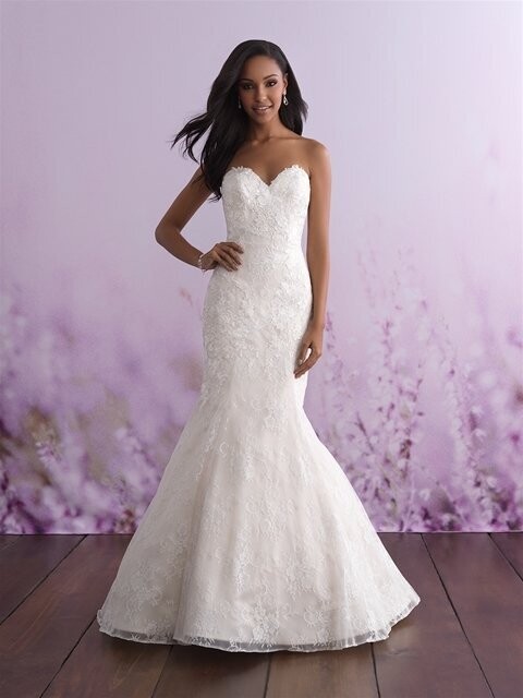 Allure Romance Dress 3111 Latte/Ivory Size 20