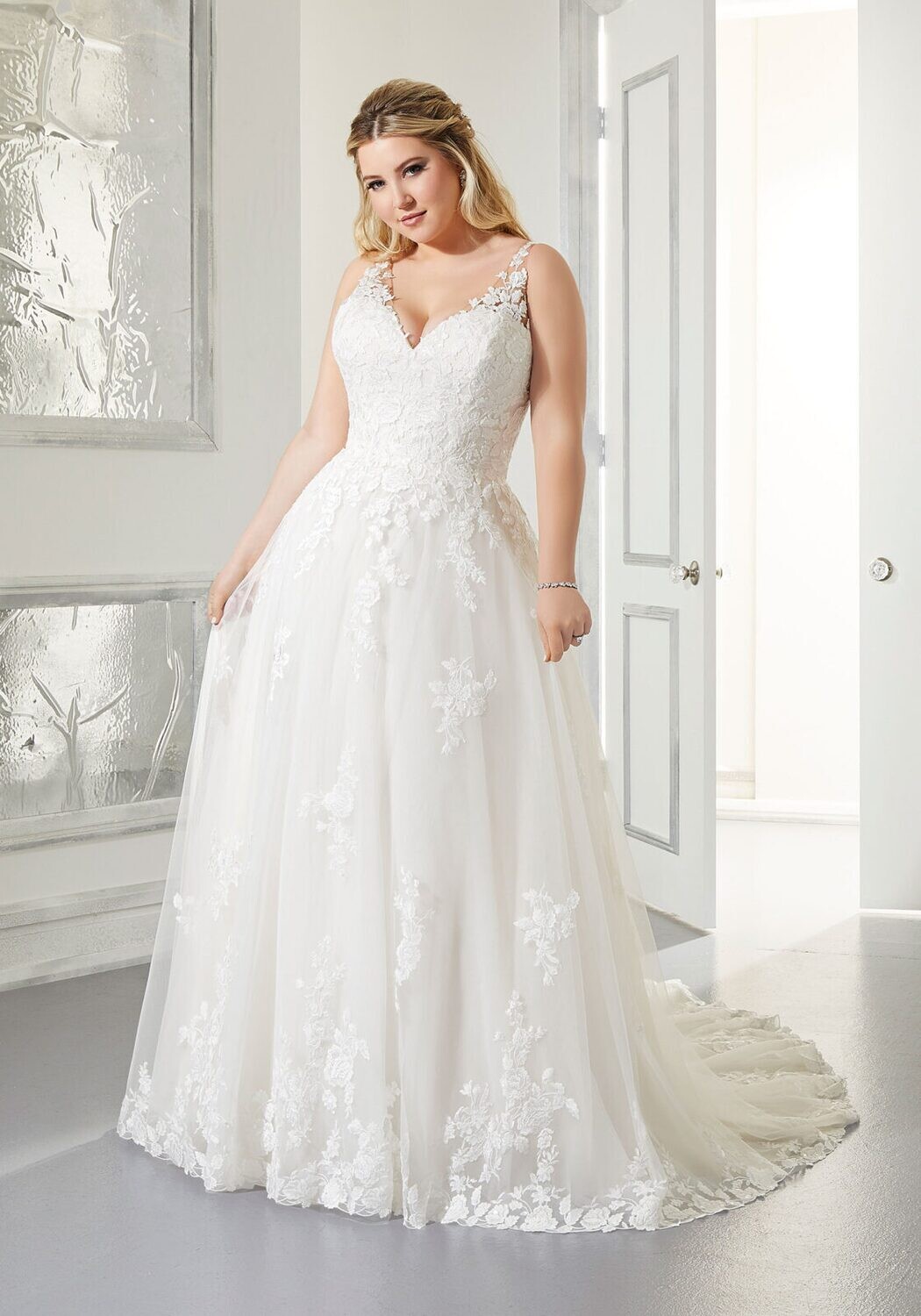 Morilee Dress 3302 Arlene Ivory/Honey Size 22