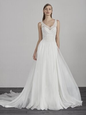 Pronovias Dress Escocia Off White Size 14