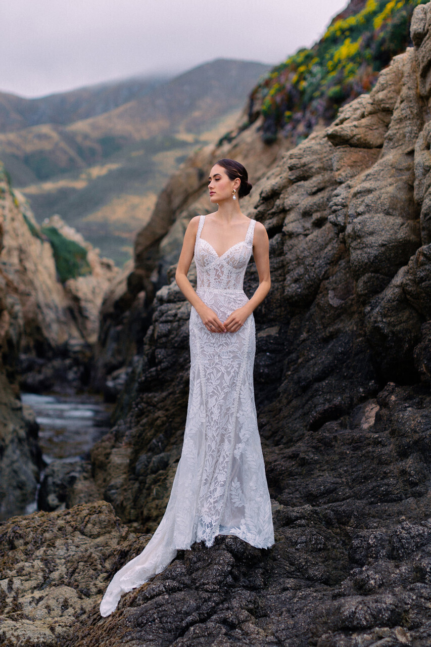 Wilderly Bride Dress F326 Ellie Ivory Size 8