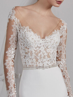 Pronovias Dress Emy Off White Size 10