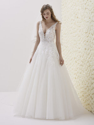 Pronovias Dress Estibaliz Off White/Crystal Size 14