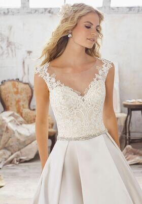 Morilee Dress 8103 Maclaine Champagne Size 14