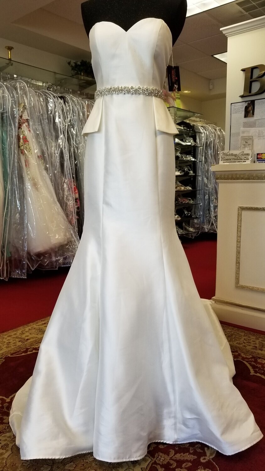 Jovani Dress Ivory Size 8