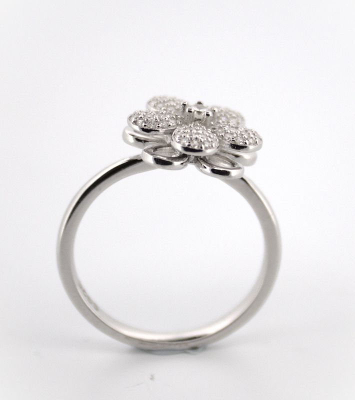 Silver Daisy Spinner Ring
