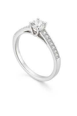 18ct White Gold 4 Claw Natural Diamond Ring