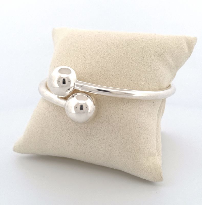 Silver Loop Bangle