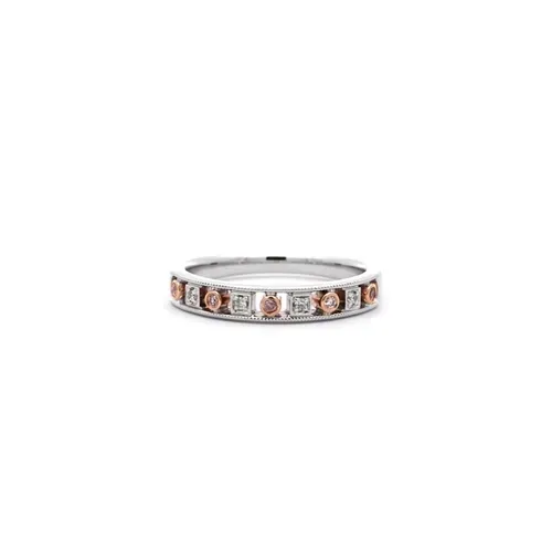 Blush Medika Ring