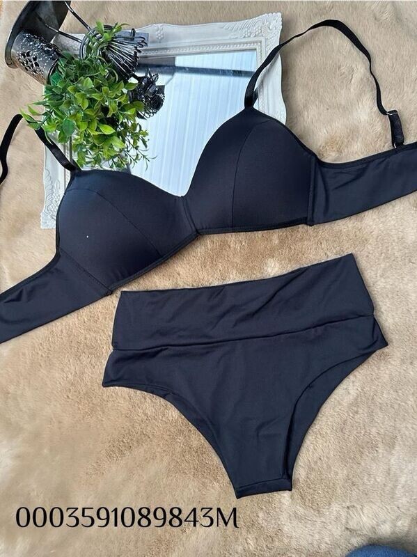 schwarzer sportlicher BH inkl. Slip