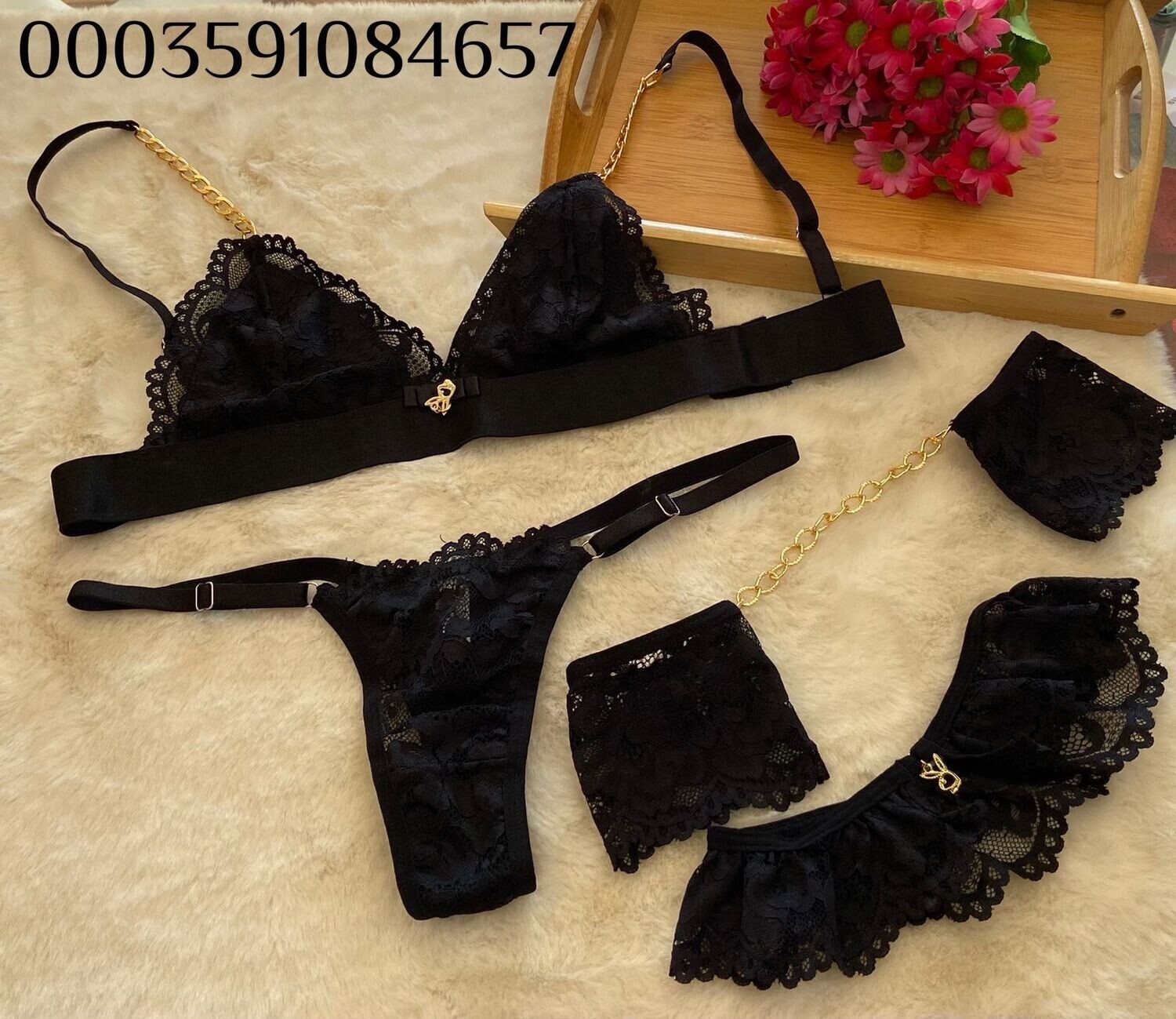 schwarzer spitzen Triangel BH mit ketten Trägern und Strumpfband inkl. Slip