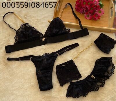 schwarzer spitzen Triangel BH mit ketten Trägern und Strumpfband inkl. Slip
