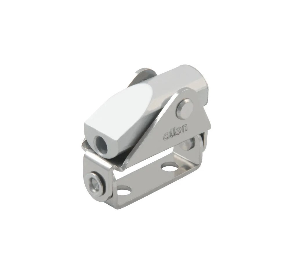 PUMP ACTION CLEAT