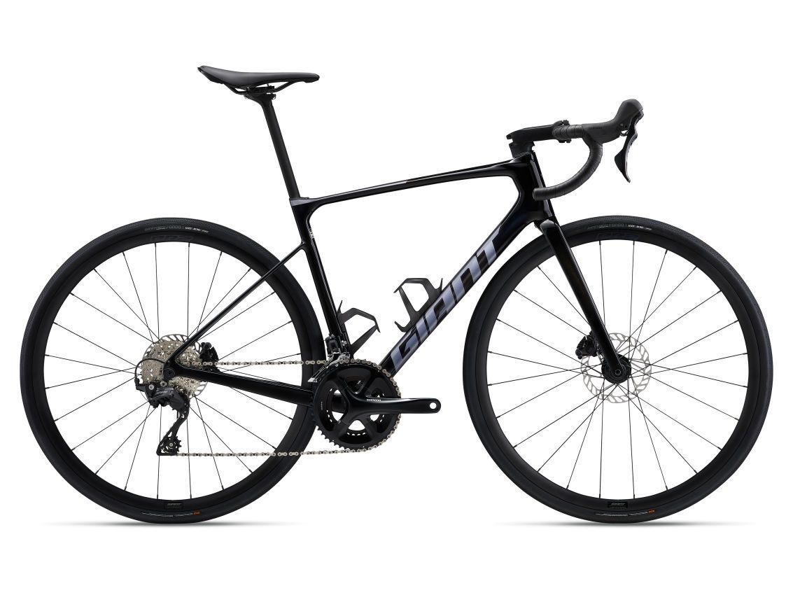 Giant Defy Advanced 2 (2025), Size: ML