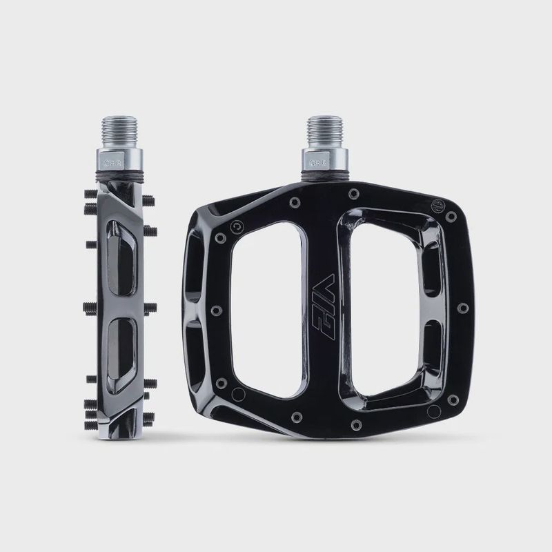 DMR V12 Pedals