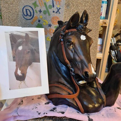 Casted horses