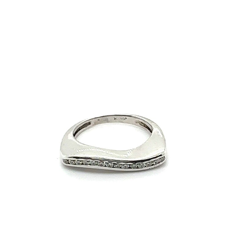 10ct white gold diamond 0.20ct channel set ring