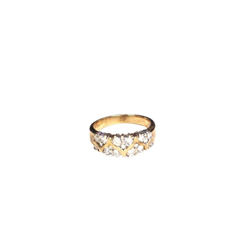 10ct Yellow Gold Diamond ring