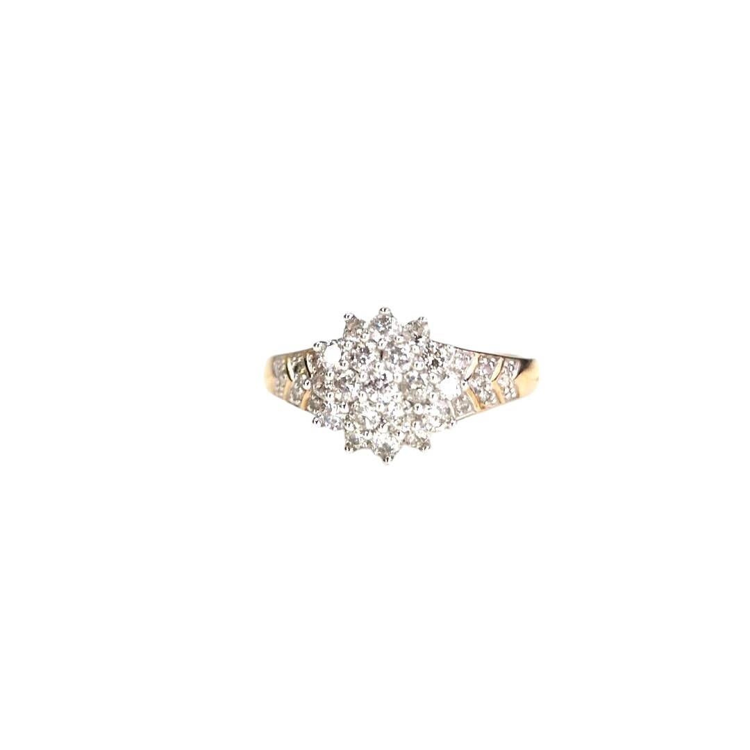 9ct Yellow gold diamond cluster flower ring