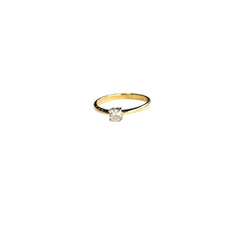 18ct Single set brilliant round diamond ring