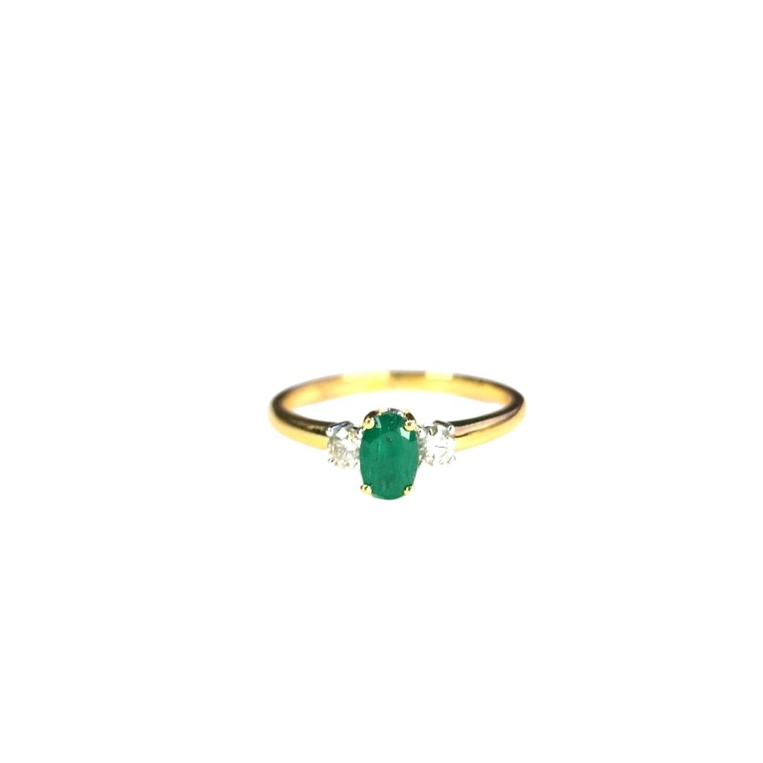 18ct Yellow gold Diamond and emerald ring