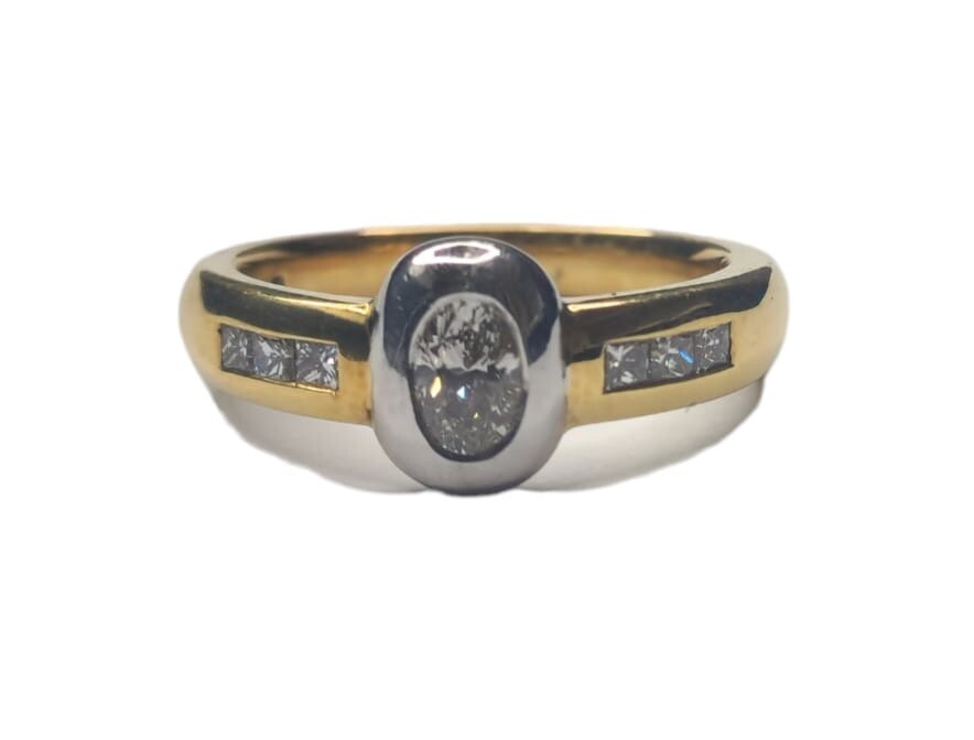 18ct dual gold 0.60ct diamond ring