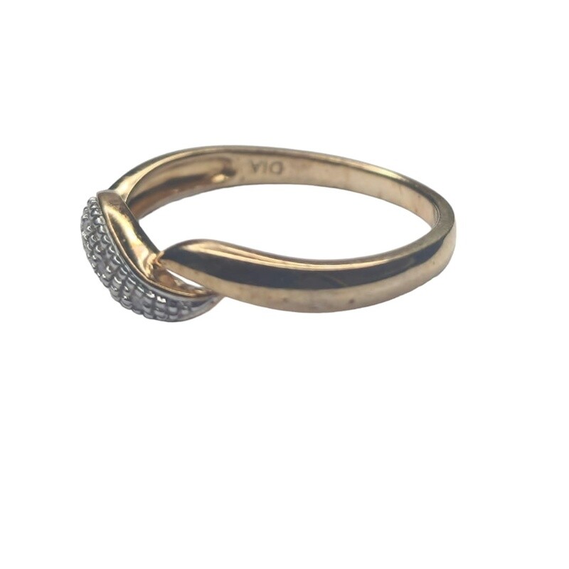 9ct yellow gold diamond set twist ring