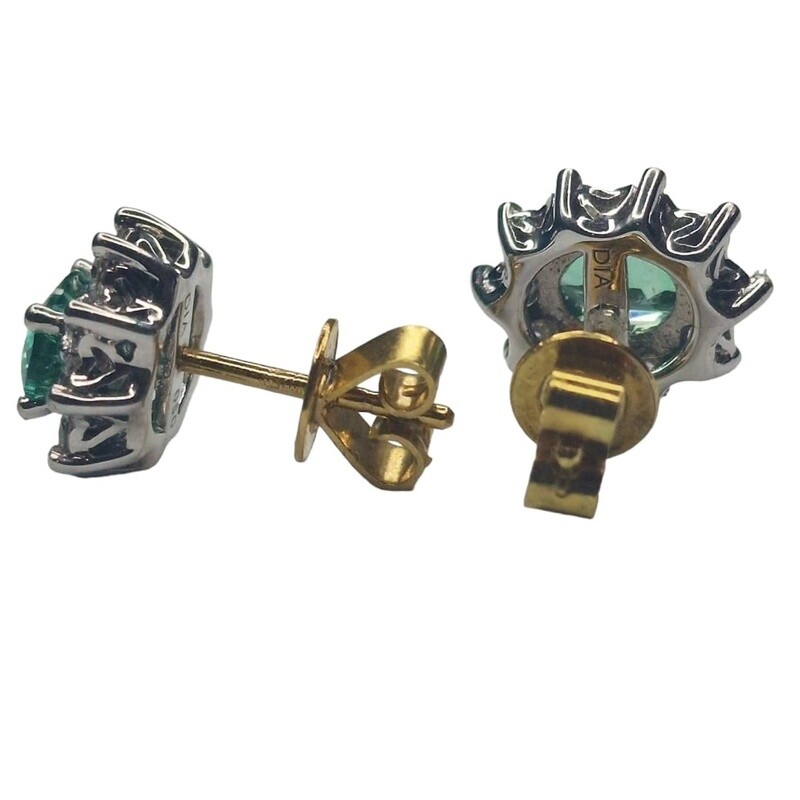 Diamond &amp; Emerald Studs RC442