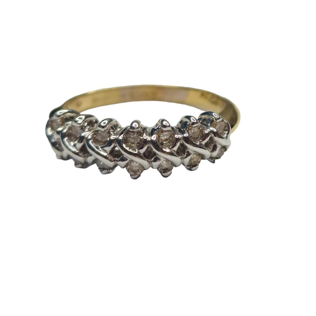 9ct yellow gold diamond twist mount ring
