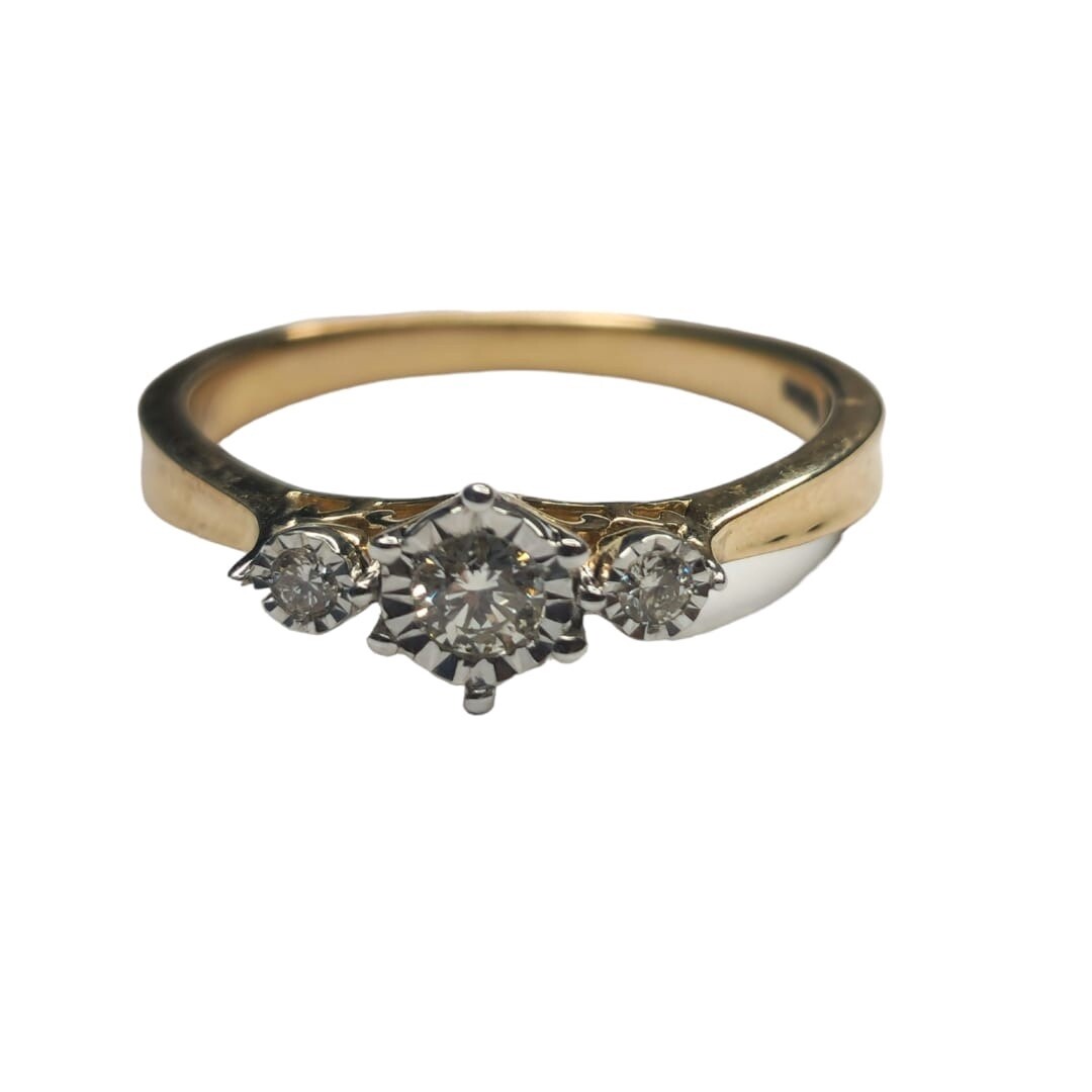 9ct yellow gold 3 diamond set ring tri - gold ring