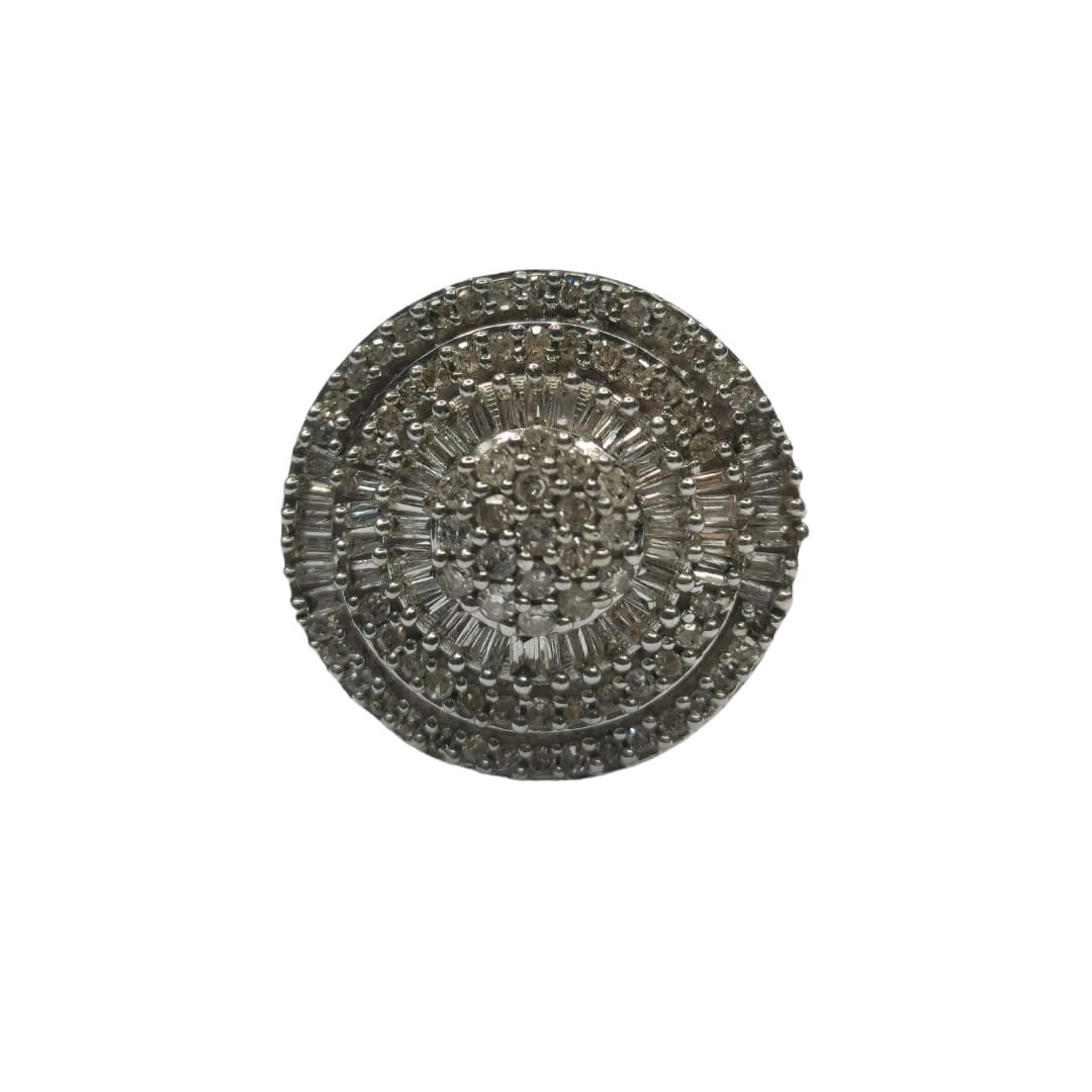 9ct white gold diamond cluster circular ring