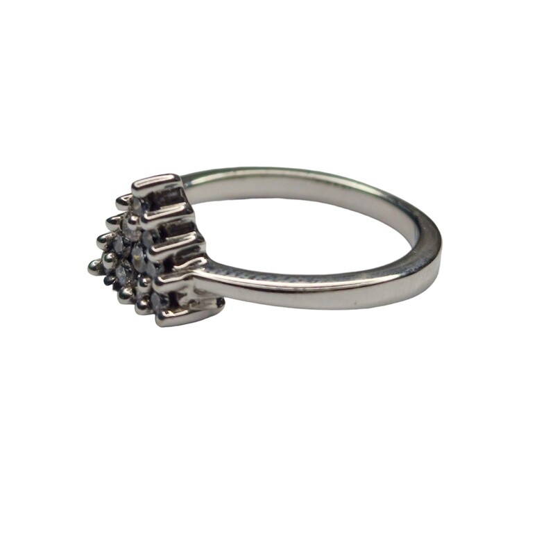 9ct white gold diamond triangular ring