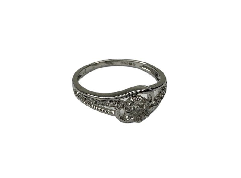 9ct white gold diamond cluster set ring