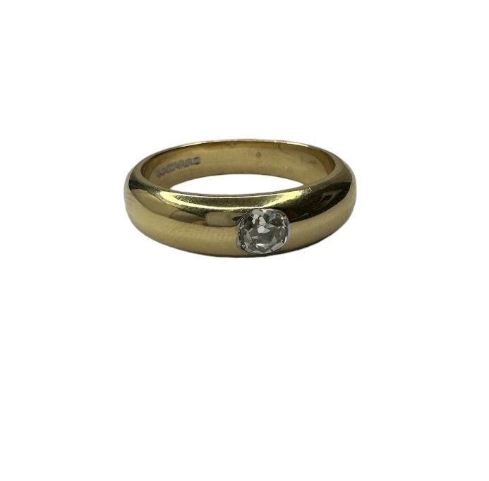 18ct yellow gold diamond rub over set ring