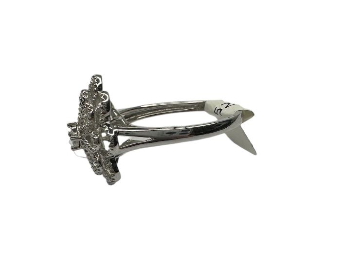 9ct White gold diamond flower style ring size N