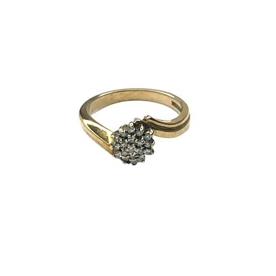 9ct flower diamond cluster ring