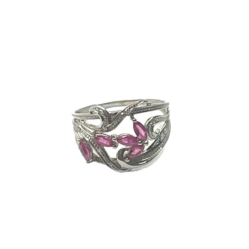 9ct white gold diamond and ruby flower ring