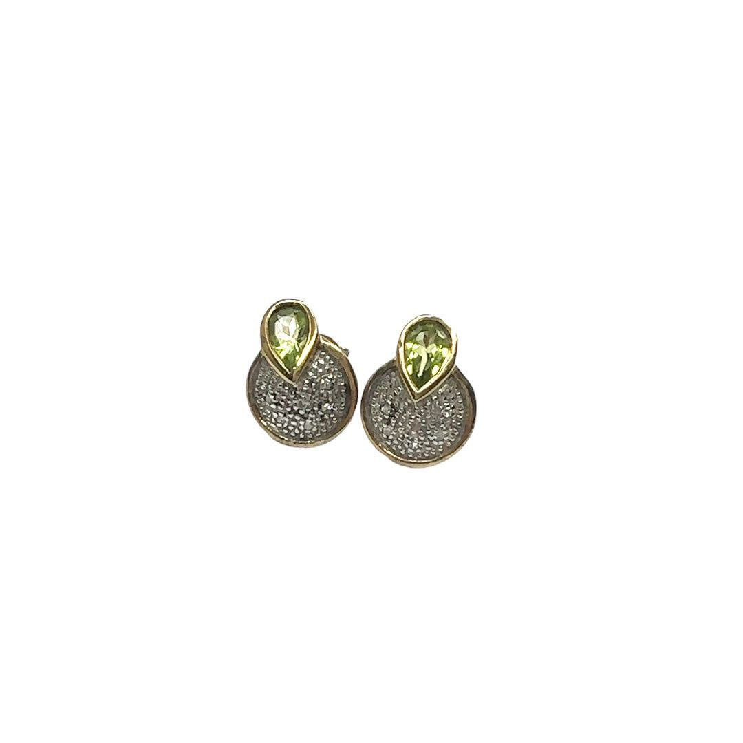 9ct yellow gold diamond and peridot set earrings