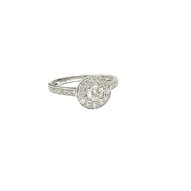 18ct white gold diamond cluster set ring