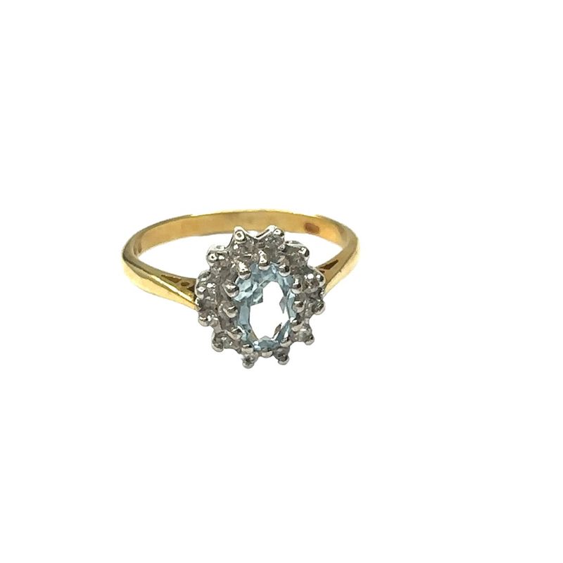 9ct yellow gold diamond and aquamarine set ring