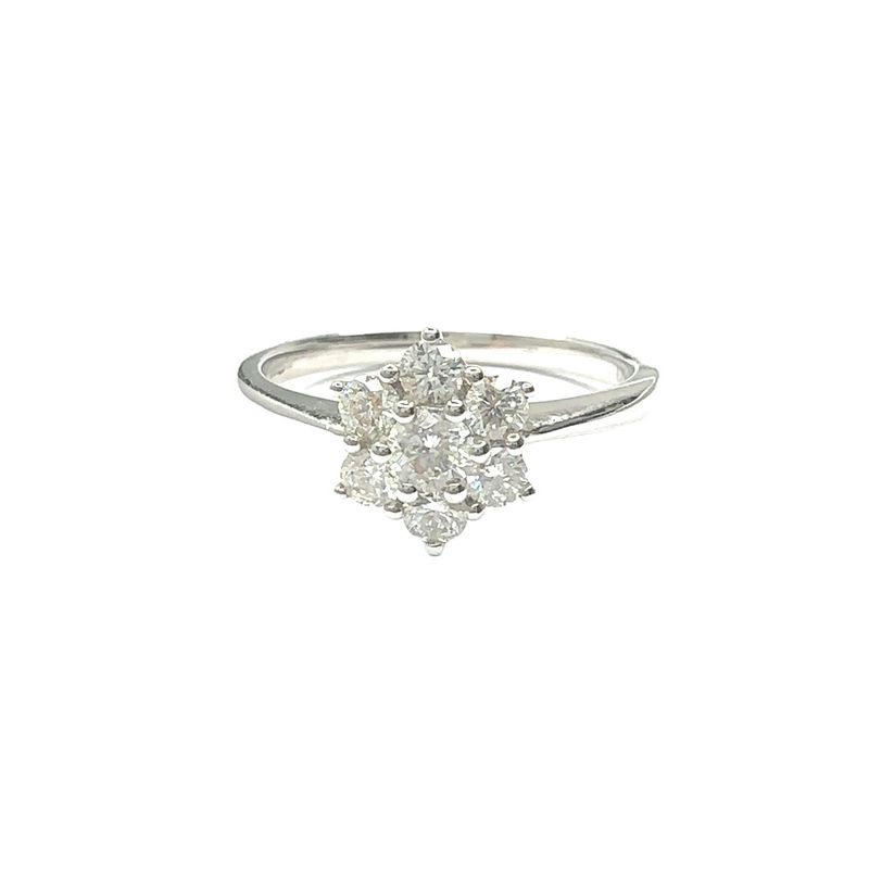 18ct white gold diamond flower set ring