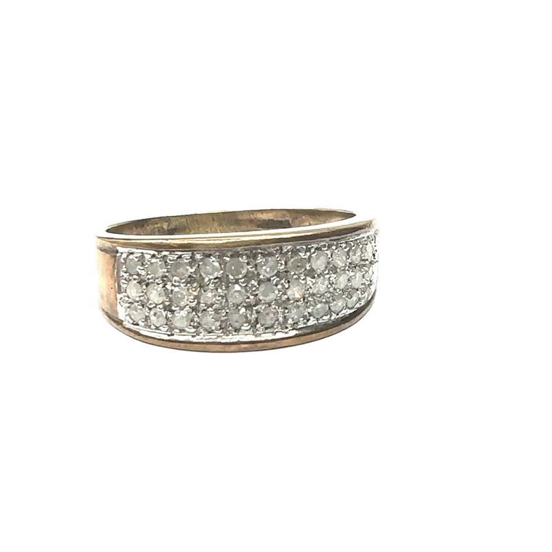 9ct yellow gold diamond cluster style set