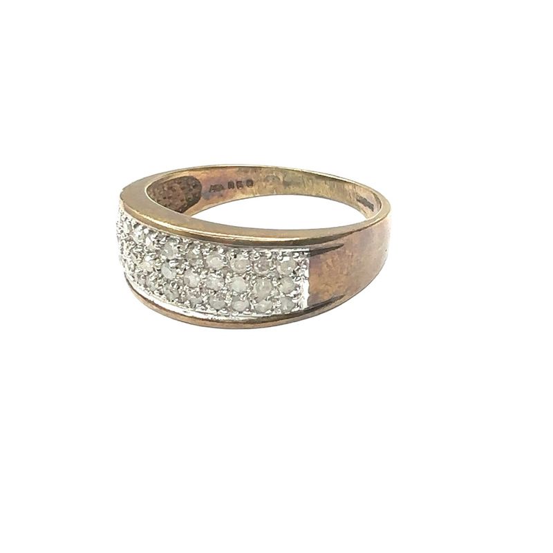 9ct yellow gold diamond cluster style set