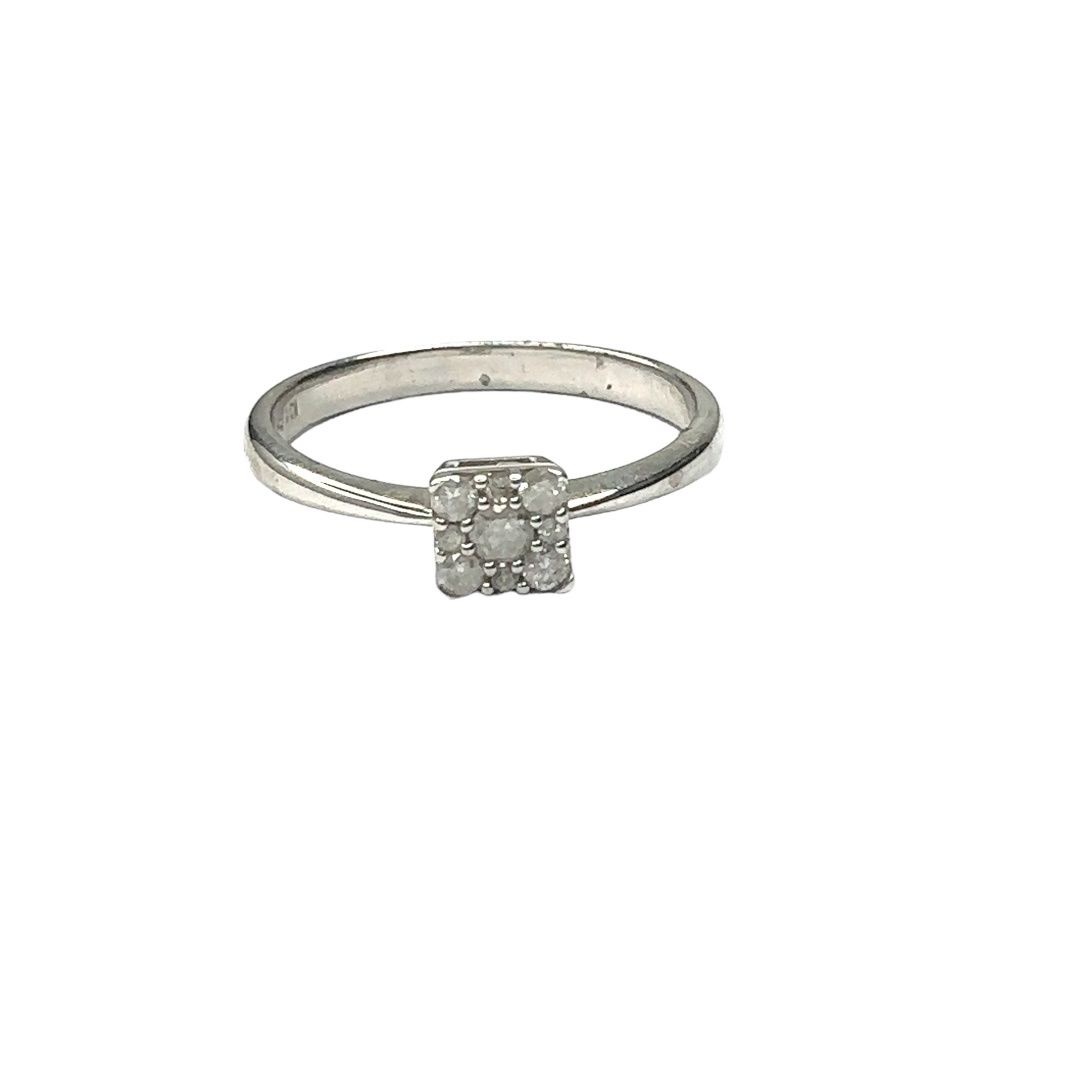 9ct white gold square top diamond ring