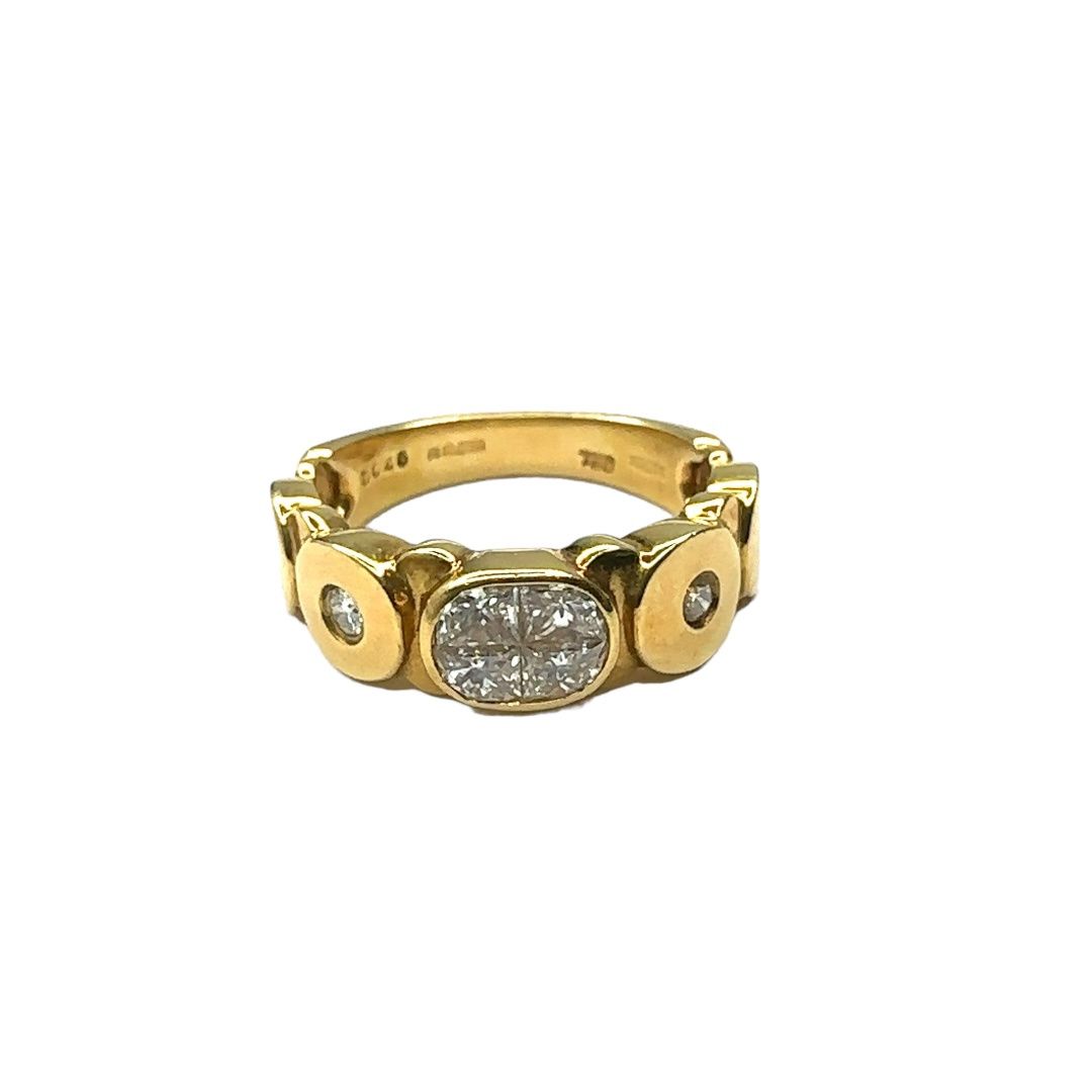 18ct yellow gold 0.46ct diamond illusion  set ring