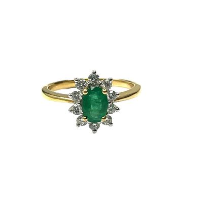 18ct yellow gold diamond and emerald set ring