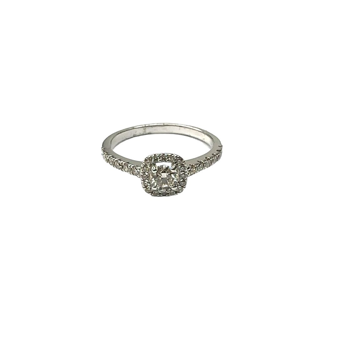 18ct white gold diamond 0.50ct set ring