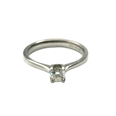 18ct White Gold Diamond Single Set Ring STE0093